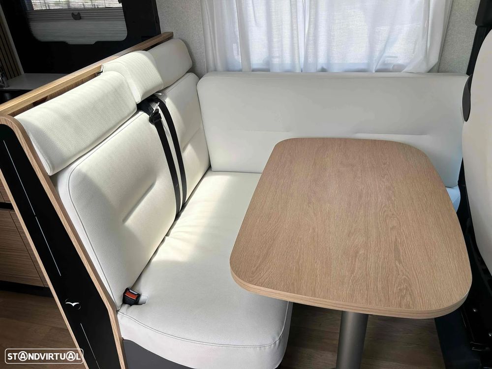 Fiat Ducato Pilote G690GJ | FIAT Ducato 2.2 MultiJet Euro 6e 140 CV Automática | 2025 - 12