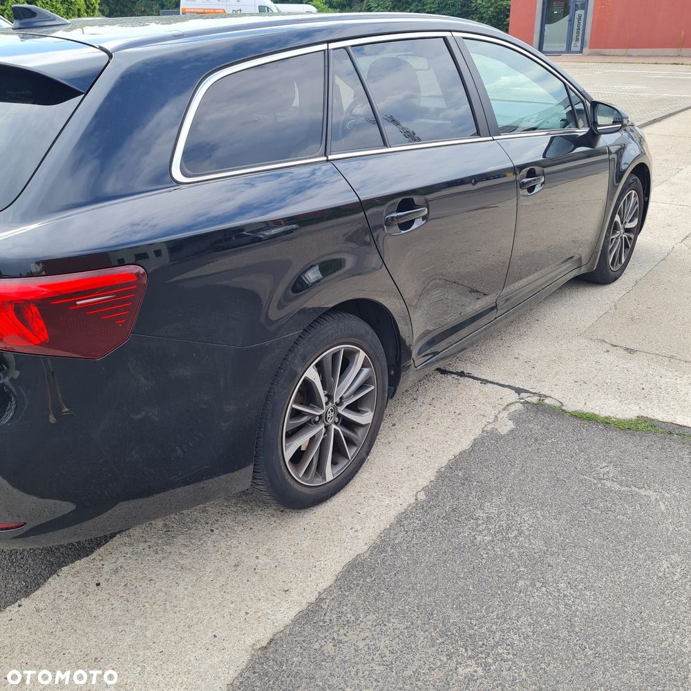 Toyota Avensis 1.8 Business Edition MS - 2