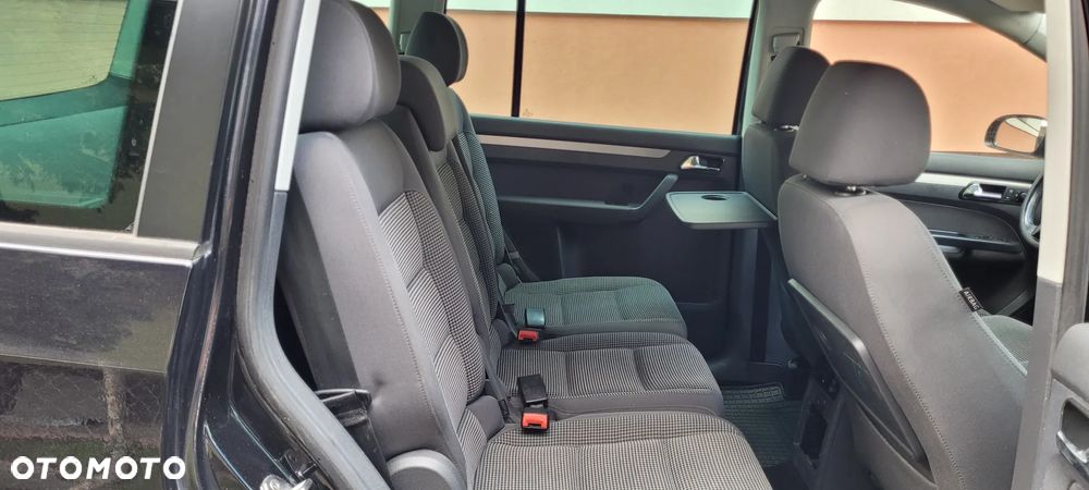Volkswagen Touran 2.0 TDI DPF Trendline - 3