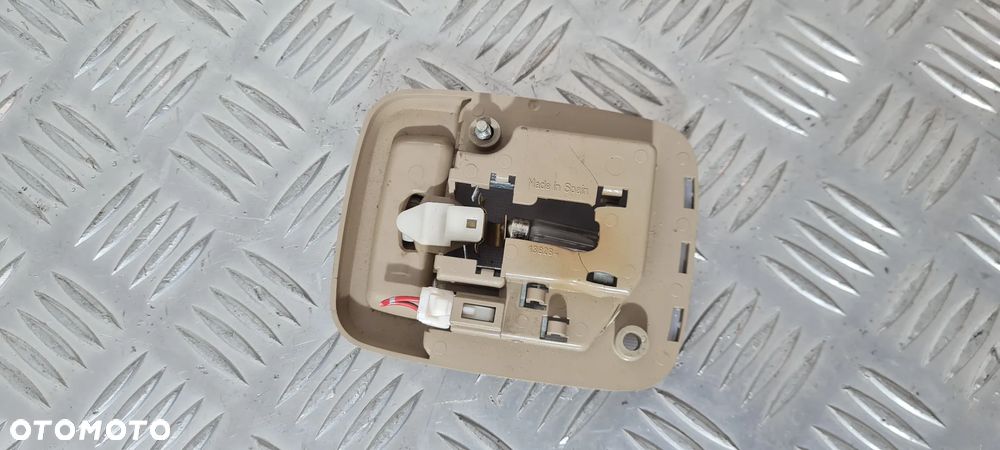 Nissan Terrano II Lampka Podsufitki Kabiny - 3