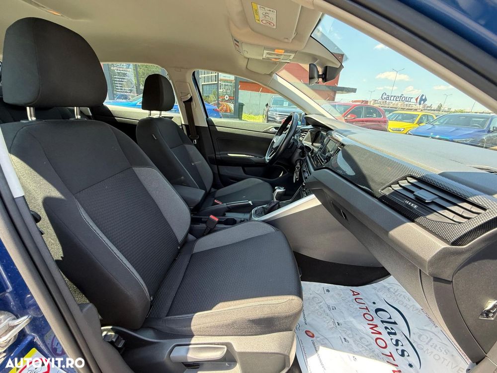 Volkswagen Polo 1.0 TSI DSG Life - 23