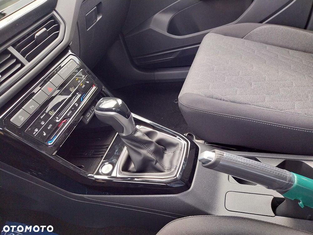 Volkswagen T-Cross - 14