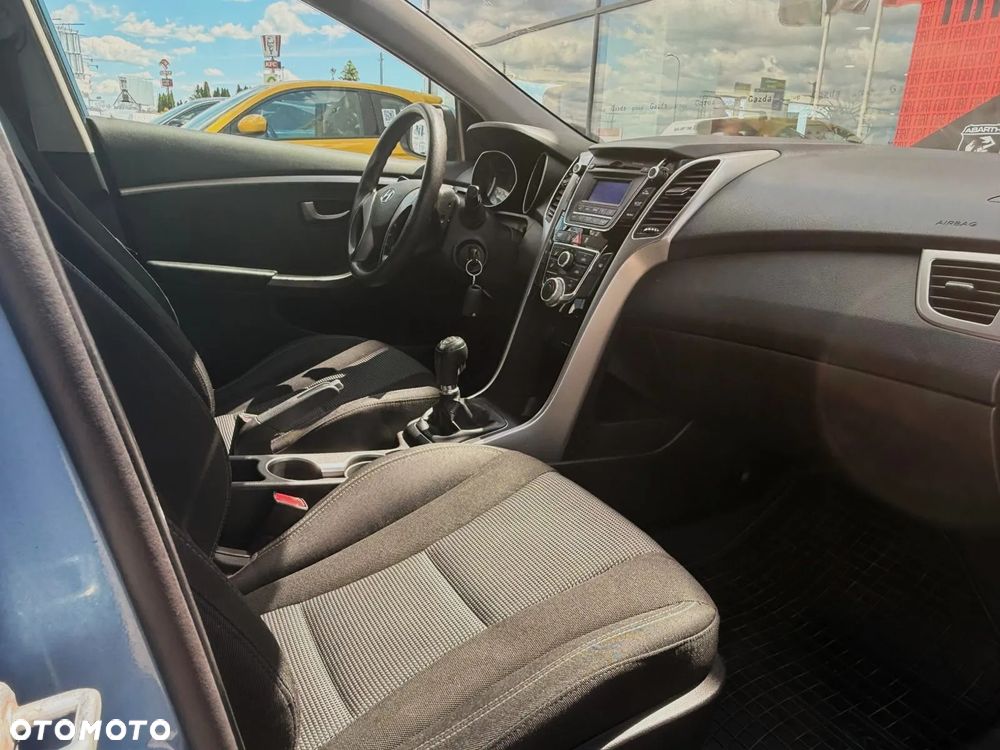 Hyundai i30 - 11