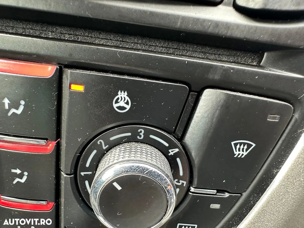 Opel Astra - 14