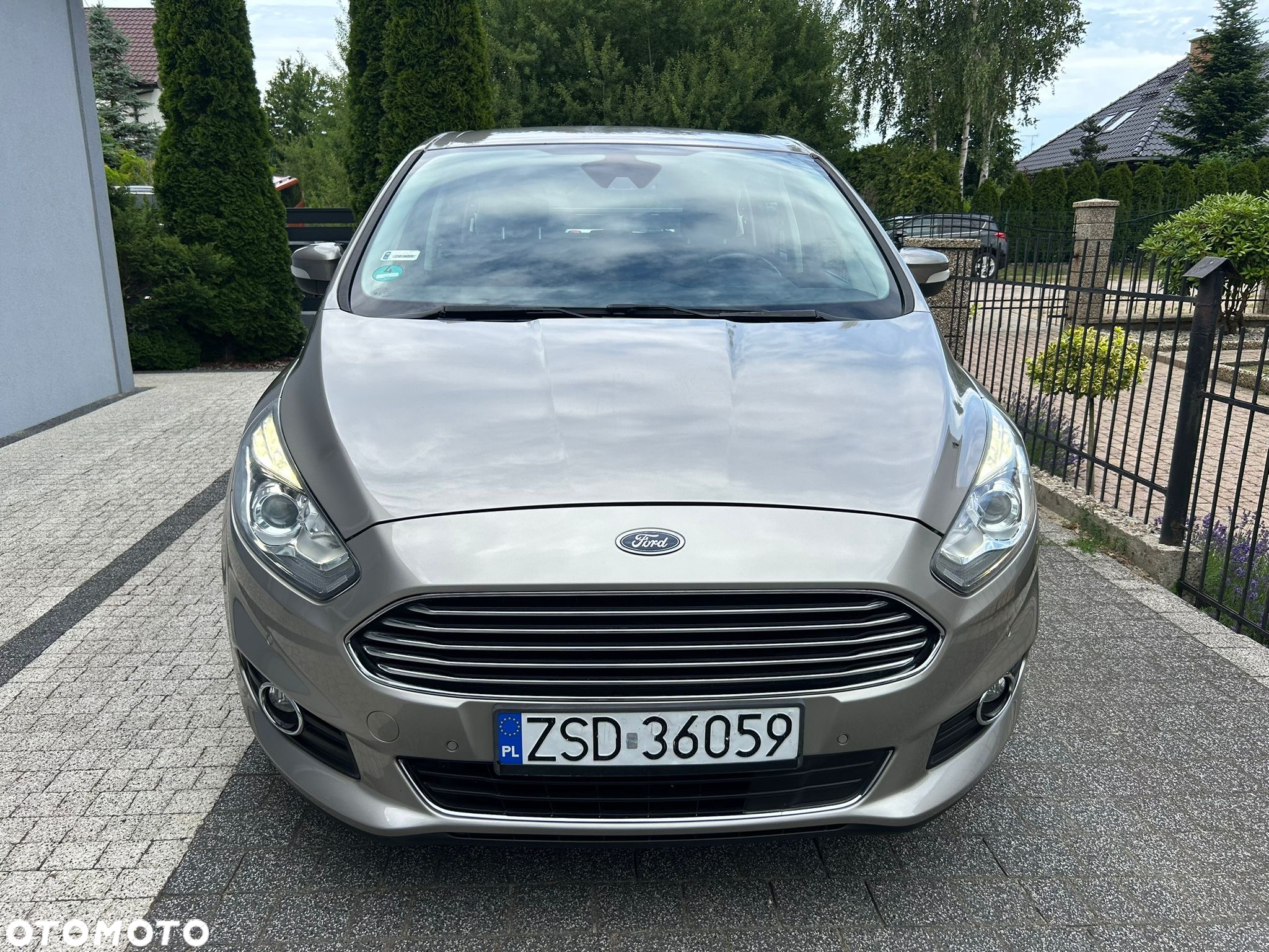 Ford S-Max 2.0 EcoBlue Titanium - 21