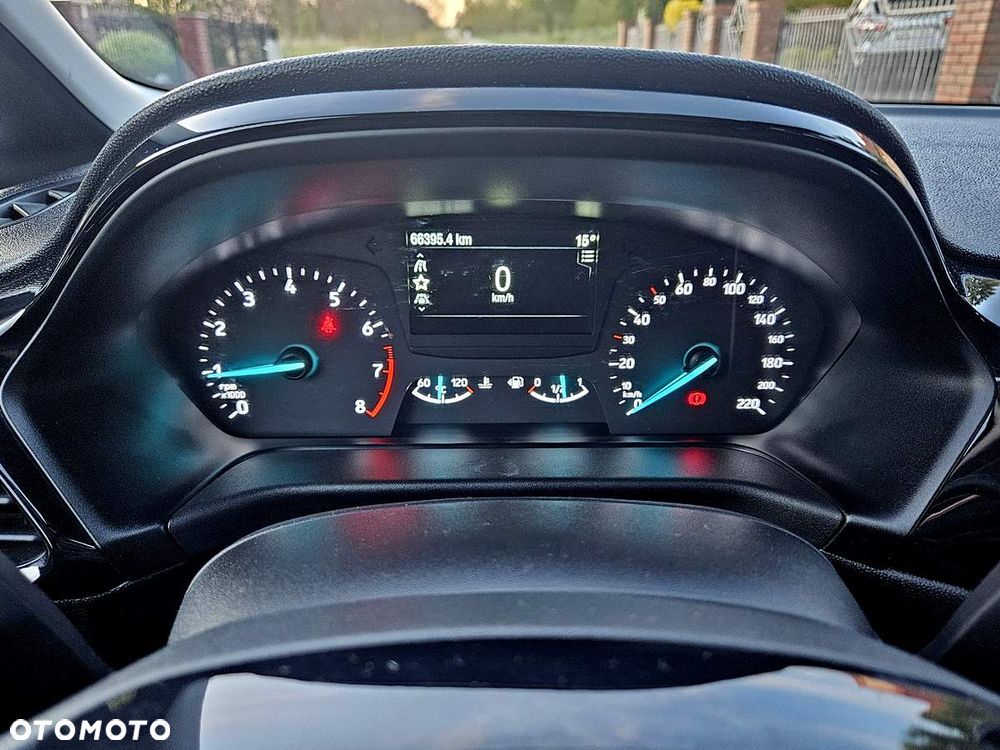 Ford Fiesta 1.1 SYNC Edition - 18