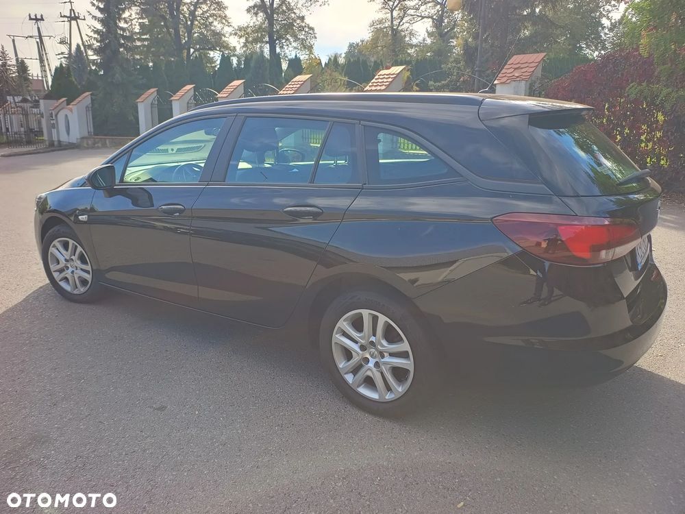 Opel Astra 1.5 D Start/Stop Business Edition - 9