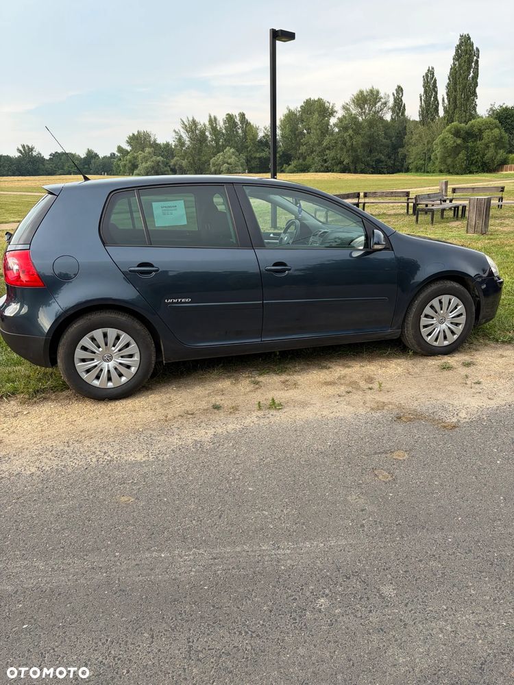 Volkswagen Golf 1.4 TSI United - 16