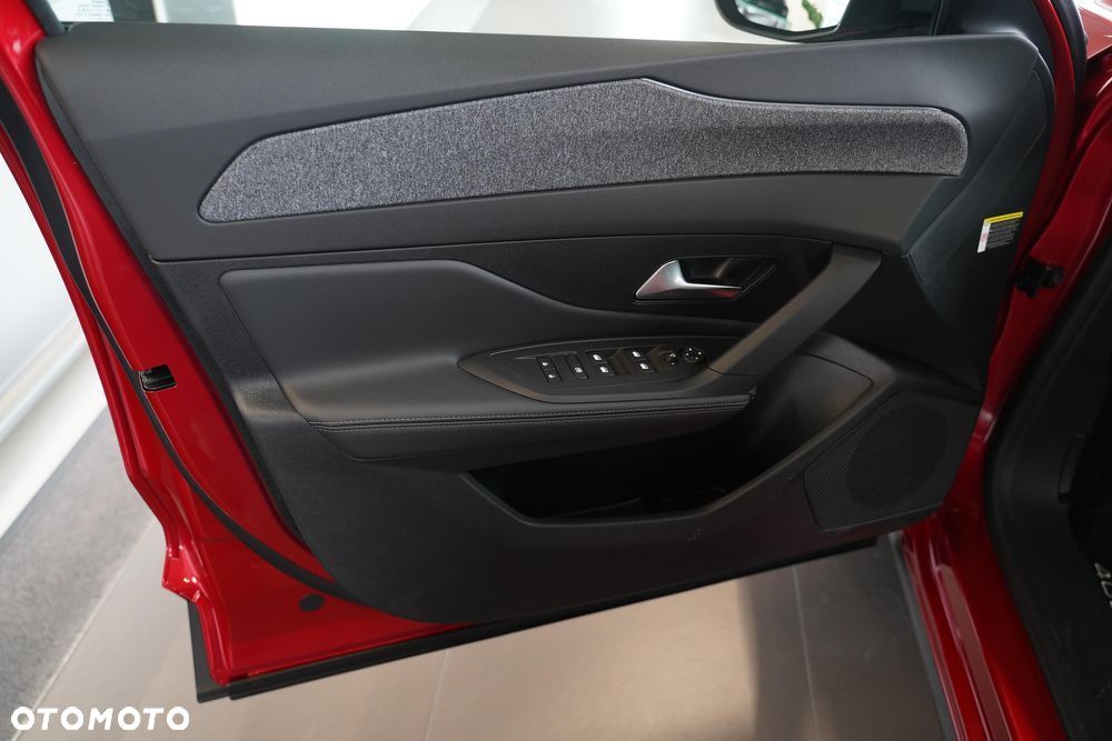 Peugeot 408 1.2 PureTech mHEV Allure S&S e-DSC6 - 9