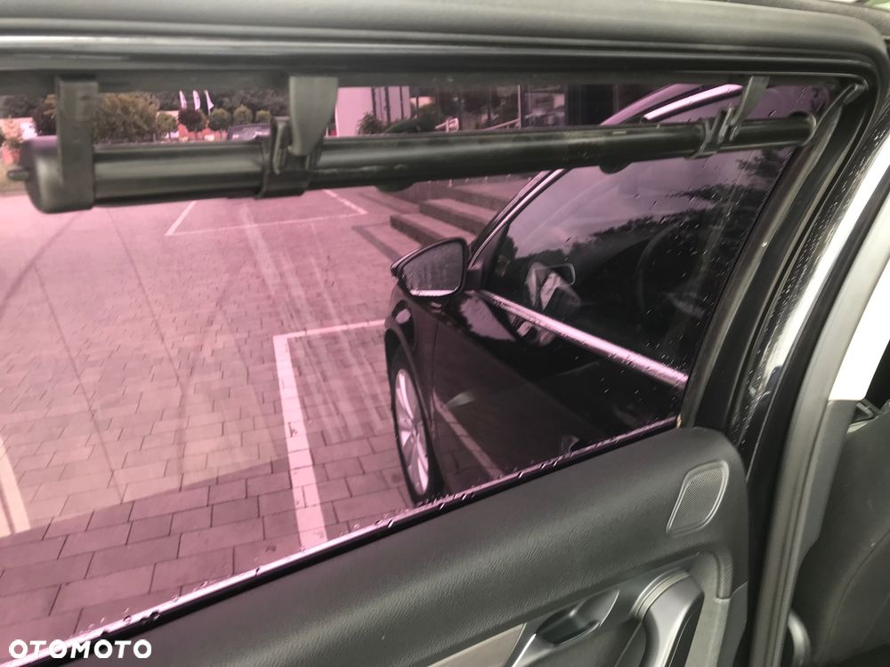 Volkswagen Passat - 15