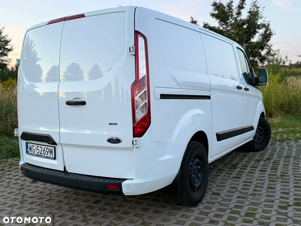 Ford Transit Custom - 8