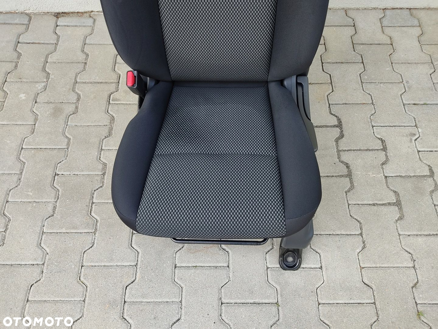 FOTEL LEWY PRZÓD PRZEDNI KIEROWCY NISSAN NAVARA IV D23 NP300 2015-2022 - 4