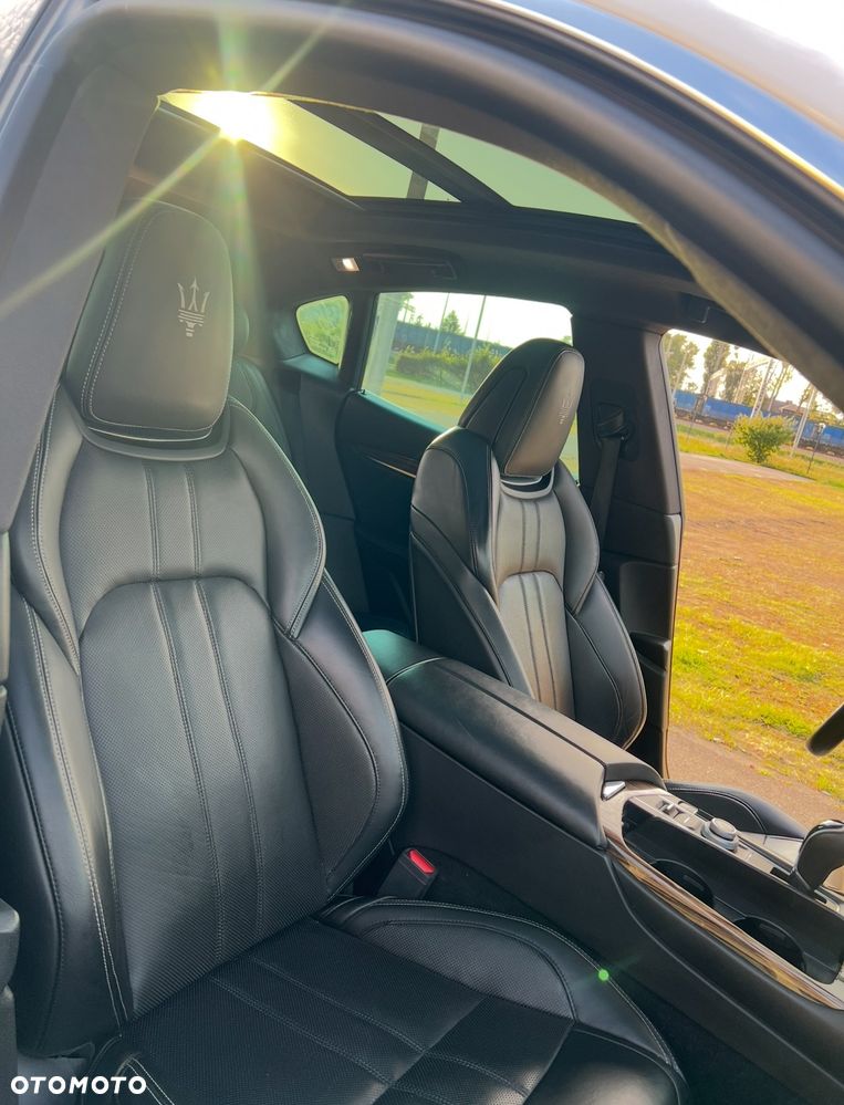 Maserati Levante Modena S - 26