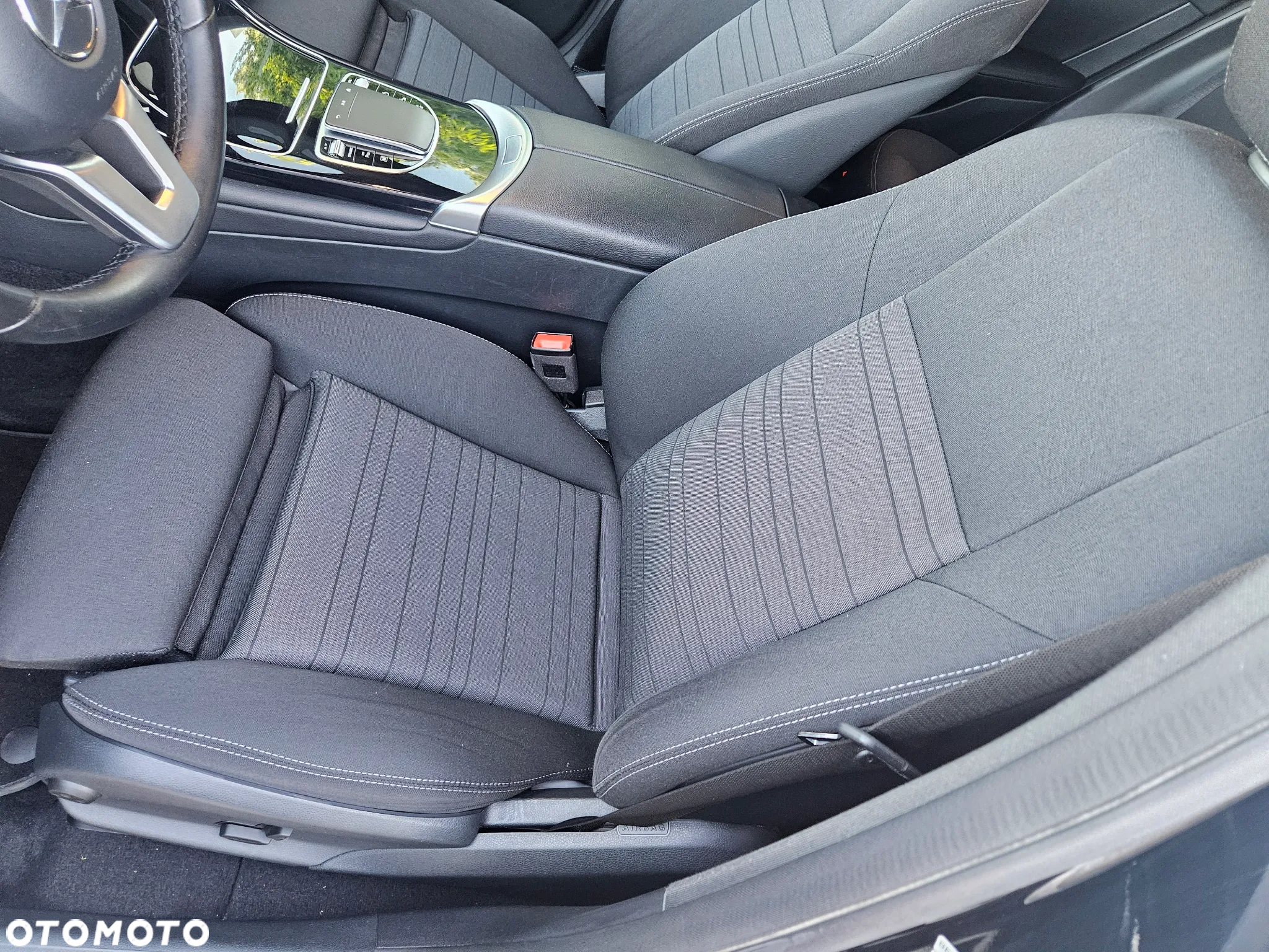 Mercedes-Benz GLC 300 e 4-Matic - 13