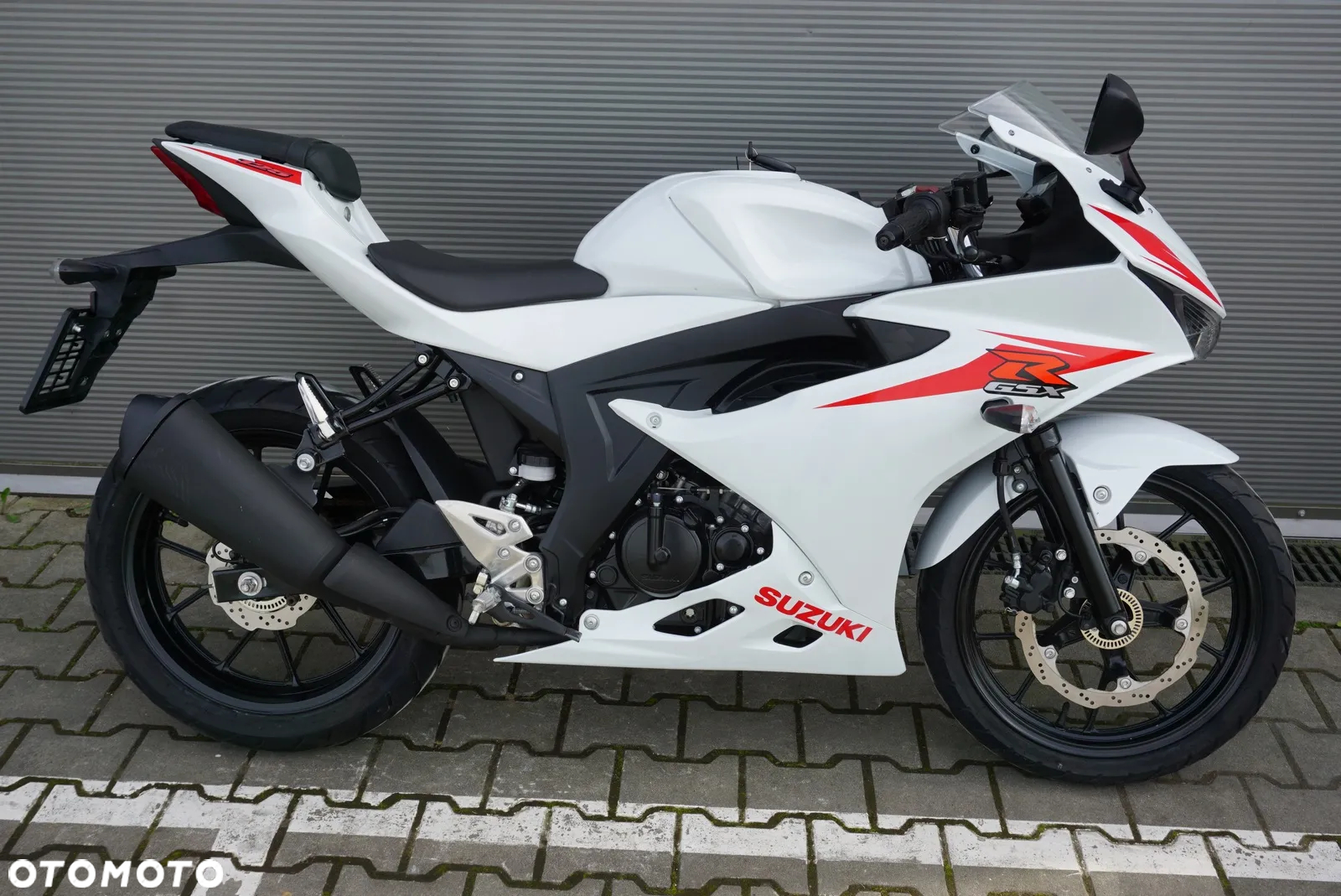 Suzuki GSX-R - 2