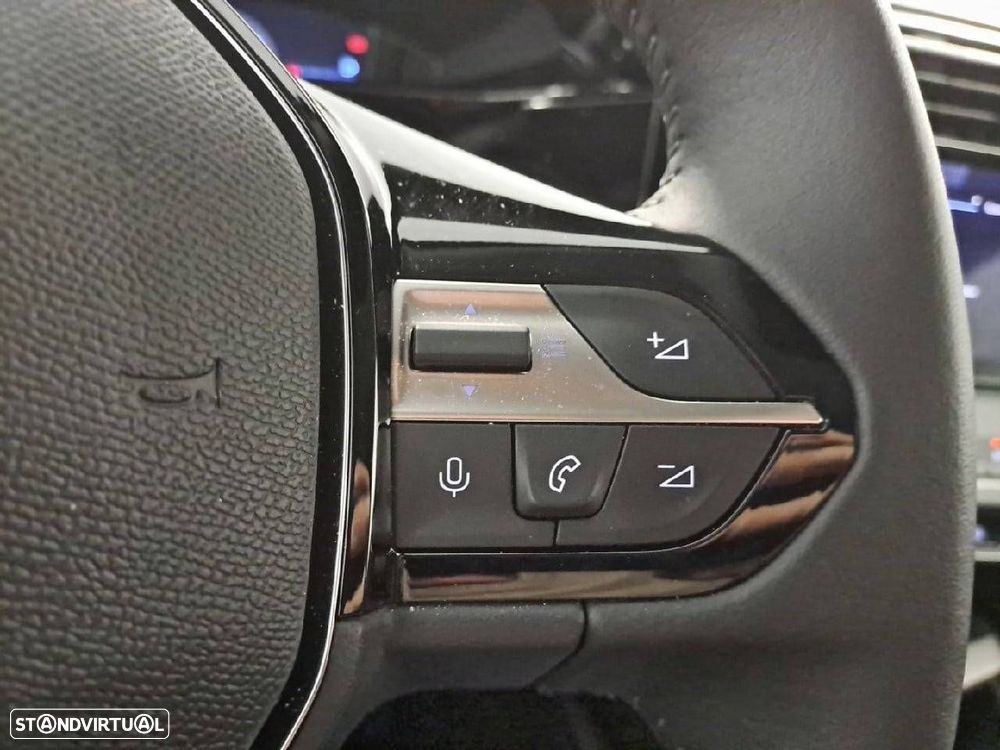 Peugeot 308 SW 1.2 Hybrid Allure e-DCS6 - 17