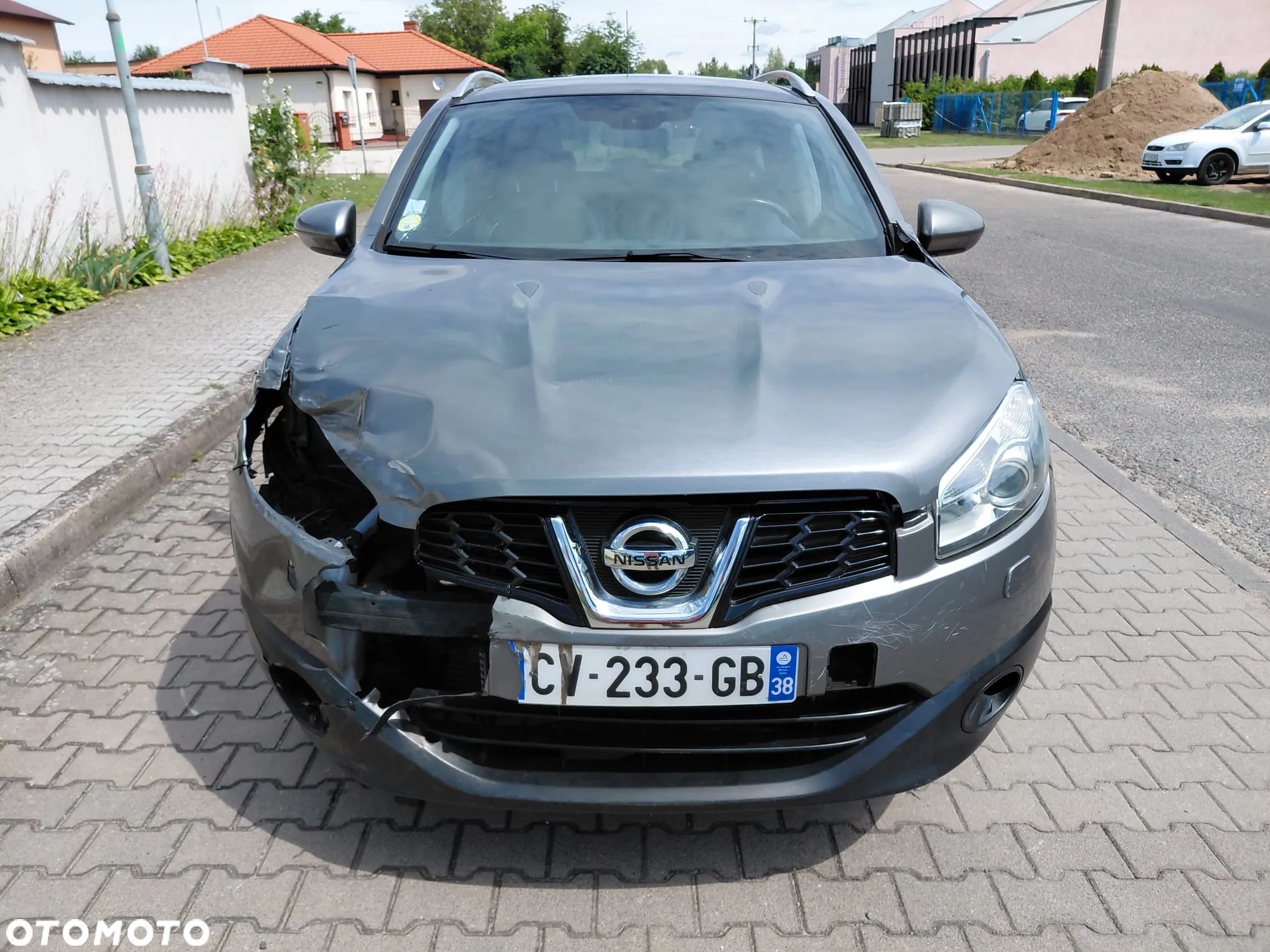 Nissan Qashqai - 1