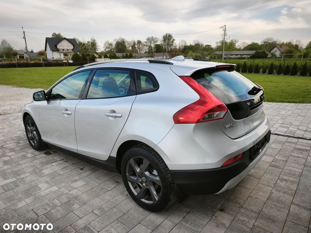 Volvo V40 Cross Country D2 - 16