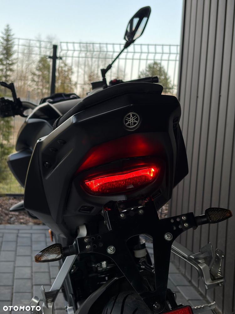 Yamaha MT - 32