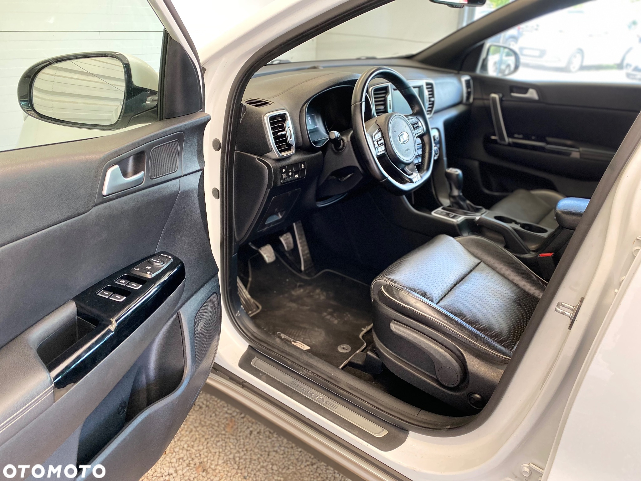 Kia Sportage 2.0 CRDI Business Line 4WD - 8