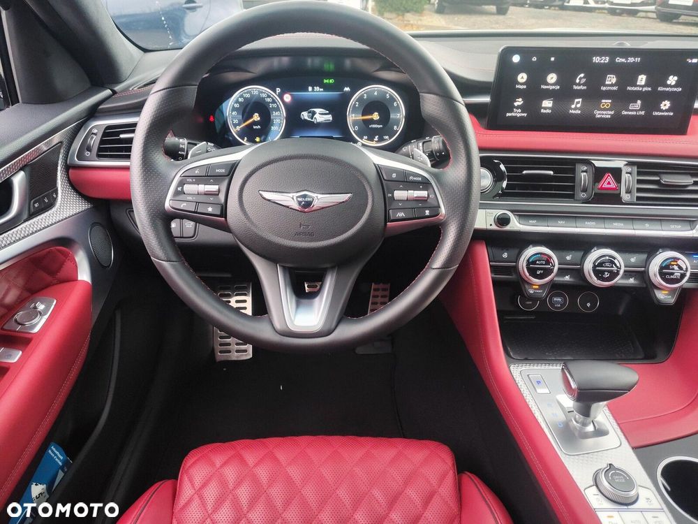 Genesis G70 - 13