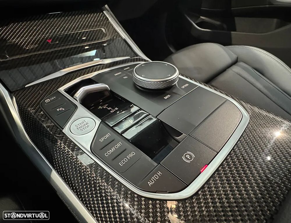 BMW 320 d Touring Pack Desportivo M Auto - 19