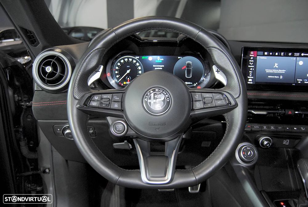 Alfa Romeo Tonale 1.3 Plug-In Hybrid Veloce e-AWD - 25