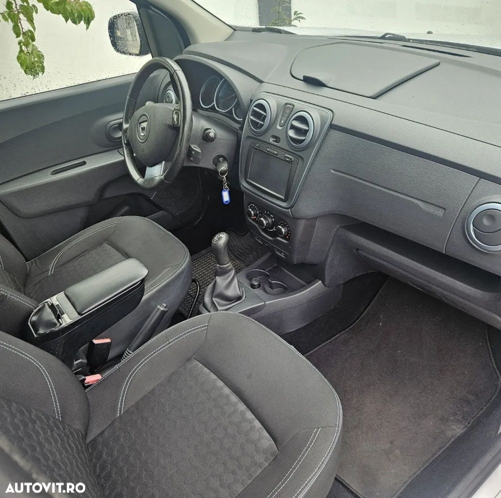 Dacia Lodgy TCe 115 Stepway - 7