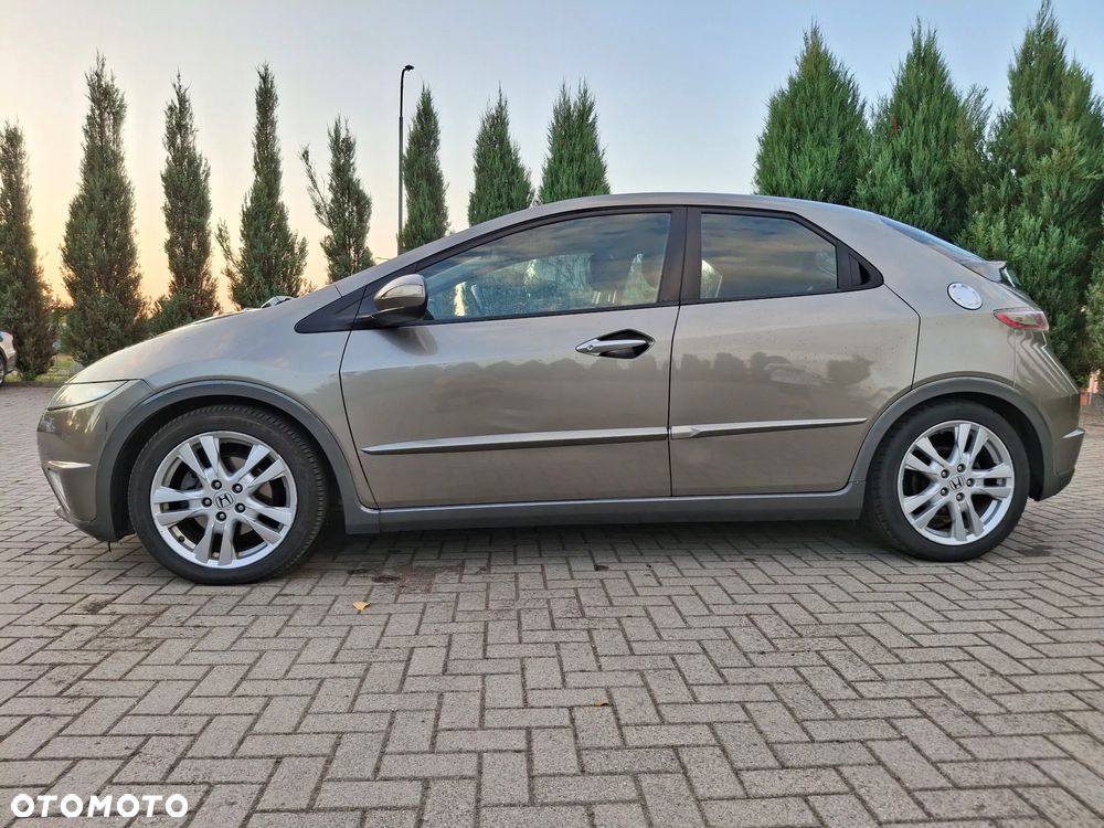 Honda Civic 1.8 Sport - 8