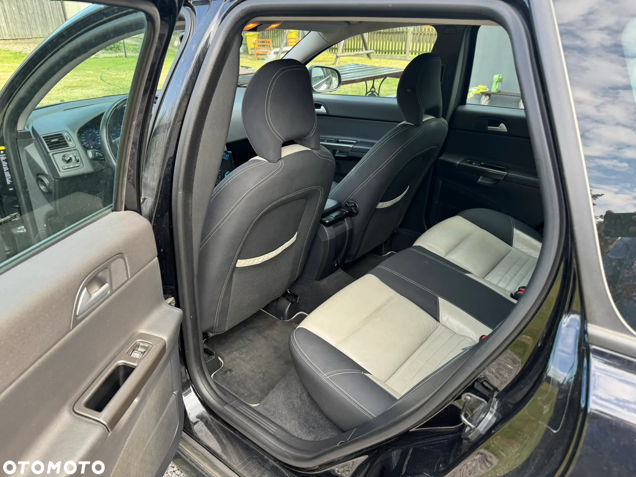 Volvo V50 - 28