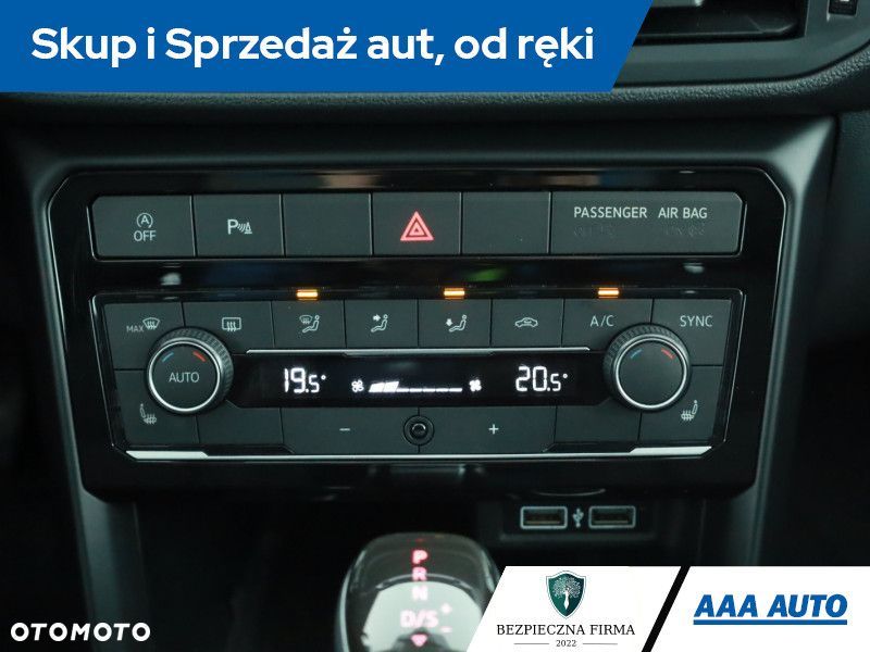 Volkswagen T-Cross - 15