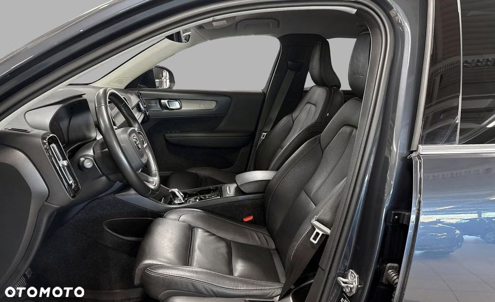 Volvo XC 40 - 19