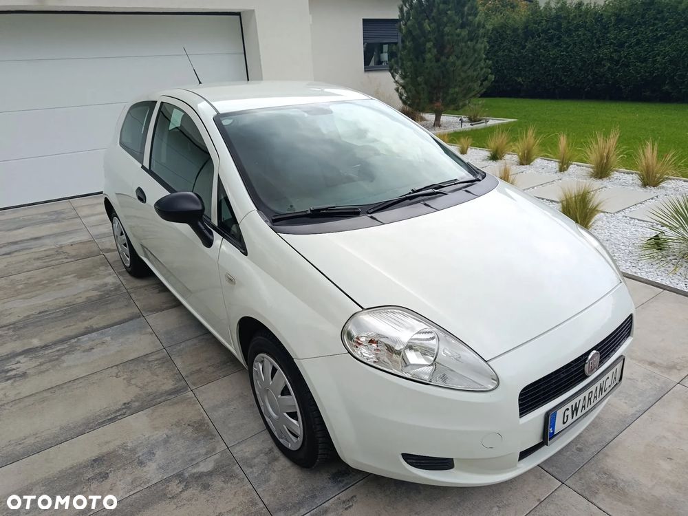 Fiat Grande Punto - 22