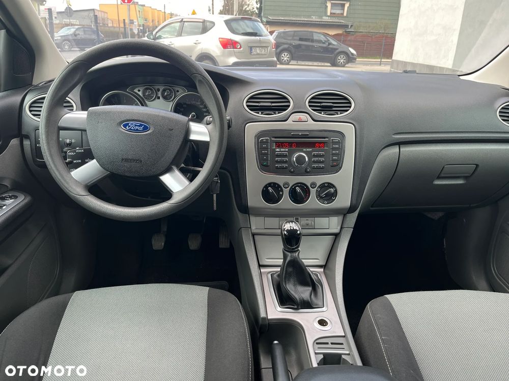Ford Focus 1.6 TDCi Titanium - 23