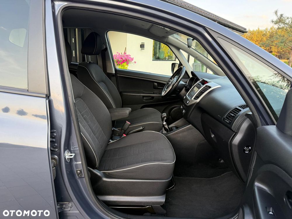 Kia Venga 1.4 CVVT Dream Team Edition - 19