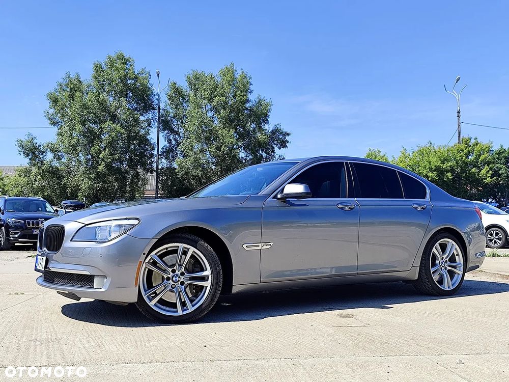 BMW Seria 7 750Li xDrive - 4