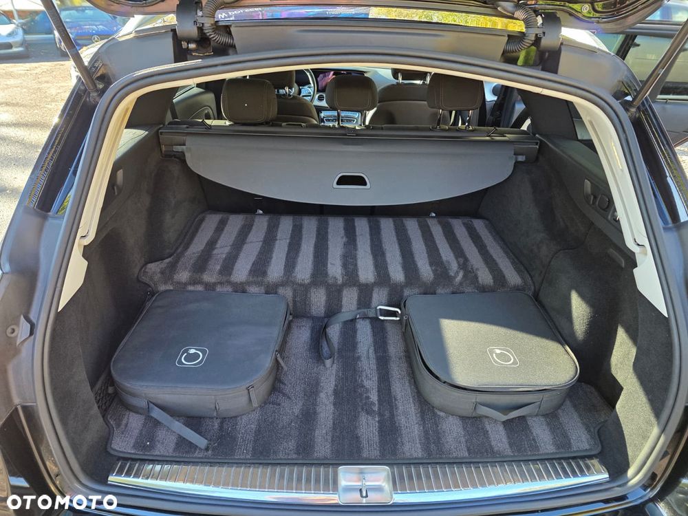 Mercedes-Benz Klasa E 220 d 9G-TRONIC Avantgarde - 28