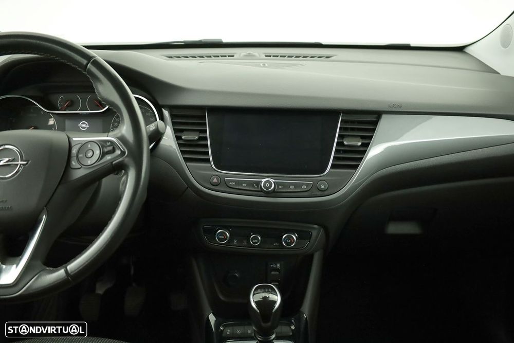 Opel Crossland 1.2 T Design & Tech - 9