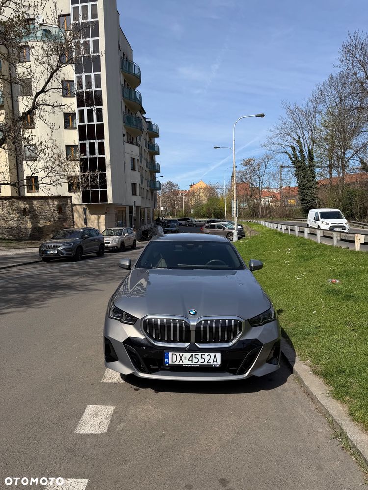 BMW Seria 5 520d mHEV M Sport - 16