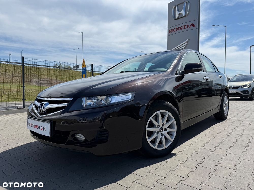 Honda Accord 2.0 Comfort - 11