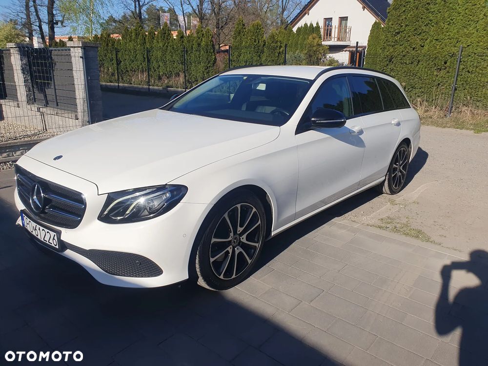 Mercedes-Benz Klasa E 220 d 9G-TRONIC Avantgarde - 26