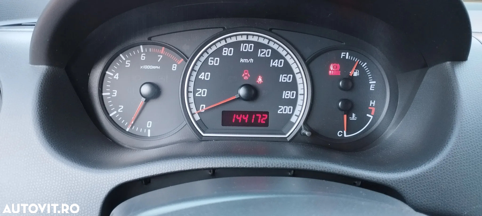 Suzuki Swift - 7