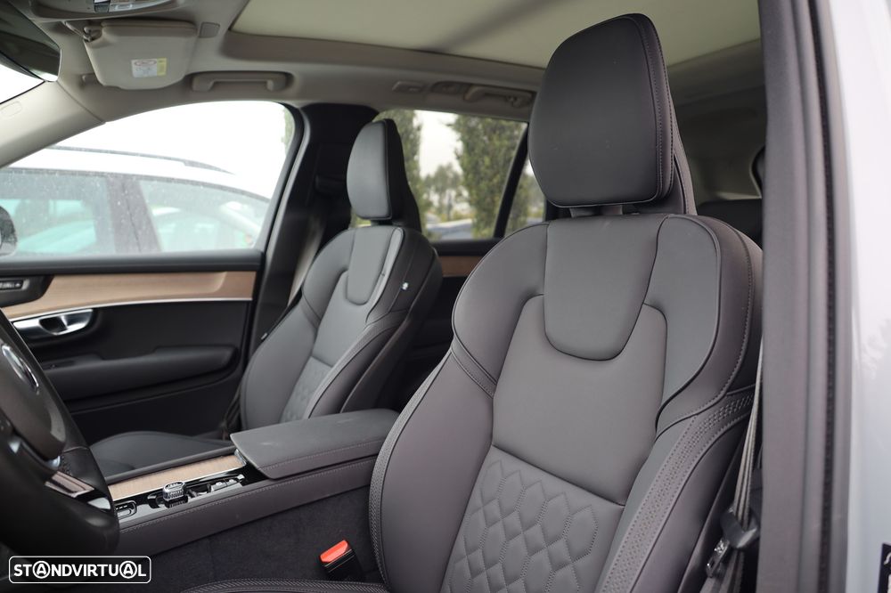 Volvo XC 90 2.0 T8 PHEV Plus Dark AWD - 11