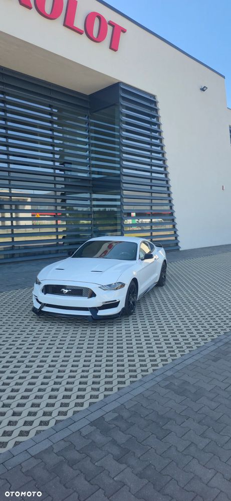 Ford Mustang - 19