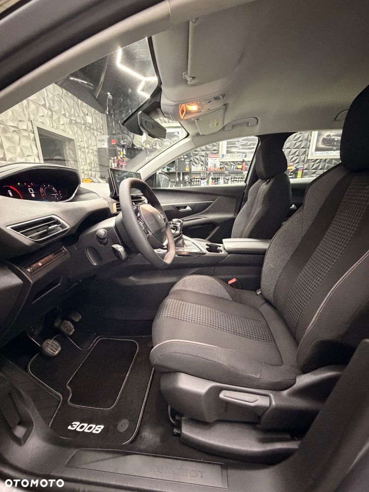 Peugeot 3008 BlueHDi 130 Stop & Start Active - 29