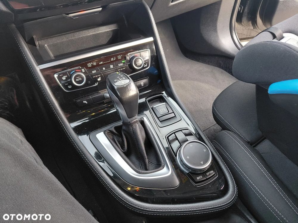 BMW Seria 2 220d xDrive M Sport - 21