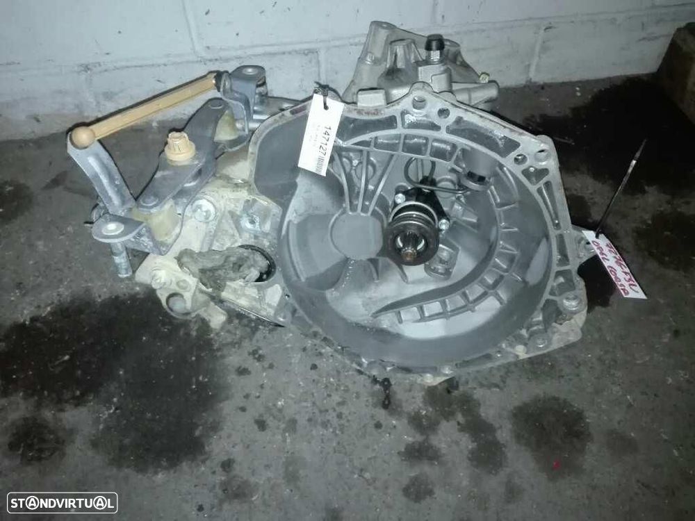 CAIXA DE VELOCIDADES OPEL CORSA - 1