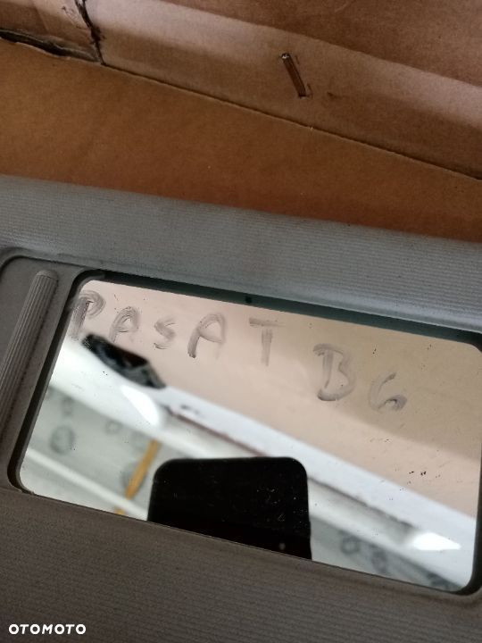 Osłona przeciwsłoneczna prawa pasażera VW Passat B6 3C0857552AB - 2