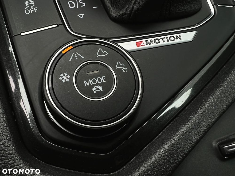 Volkswagen Tiguan 2.0 TSI BMT 4Mot Highline DSG - 31
