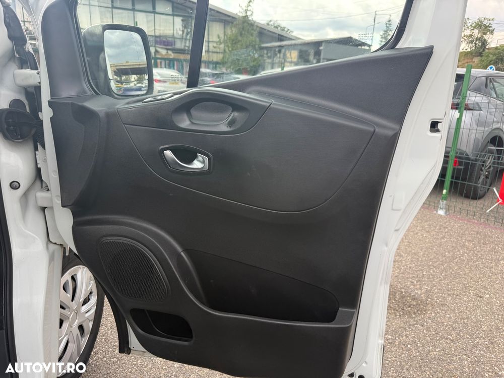 Renault Trafic 2.0 Blue dCi 146 Furgon Cabina Dubla L2H1 Authentique - 36